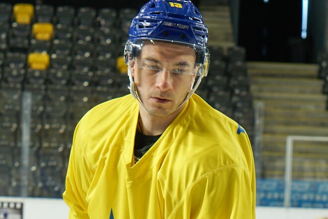 Гравець збірної України дебютував на Туманному Альбіоні Гравець збірної України дебютував на Туманному Альбіоні 1