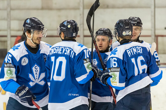 П'ять матчів за вісім днів. Сокіл зіграє серію ігор за кордоном 1