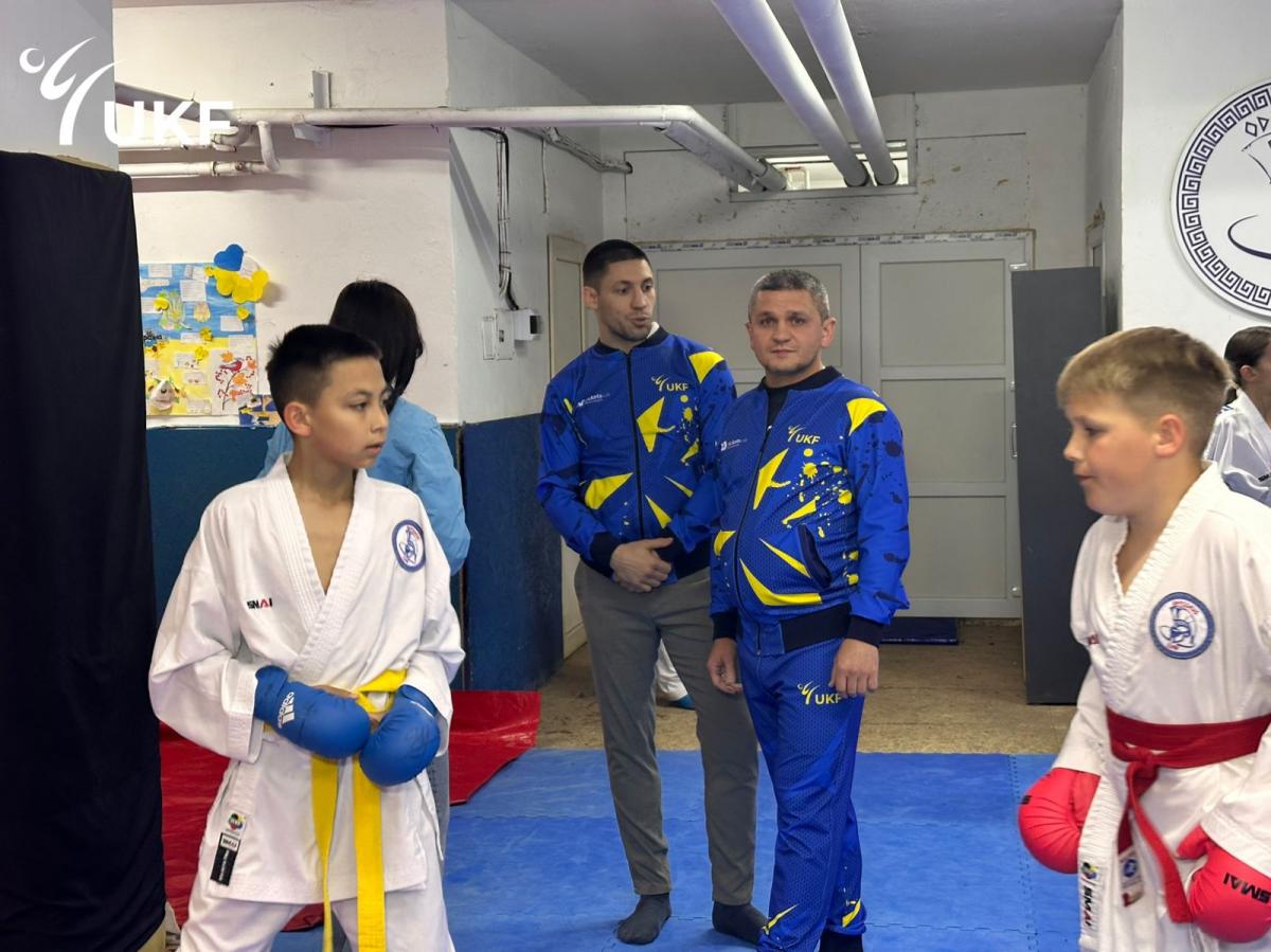 Василь Костюк фінансово підтримав призначення головного тренера дитячої збірної України з карате 1 Василь Костюк фінансово підтримав призначення головного тренера дитячої збірної України з карате