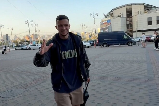 ВІДЕО. Збірна України вирушила на збори перед двома матчами відбору ЧС 1