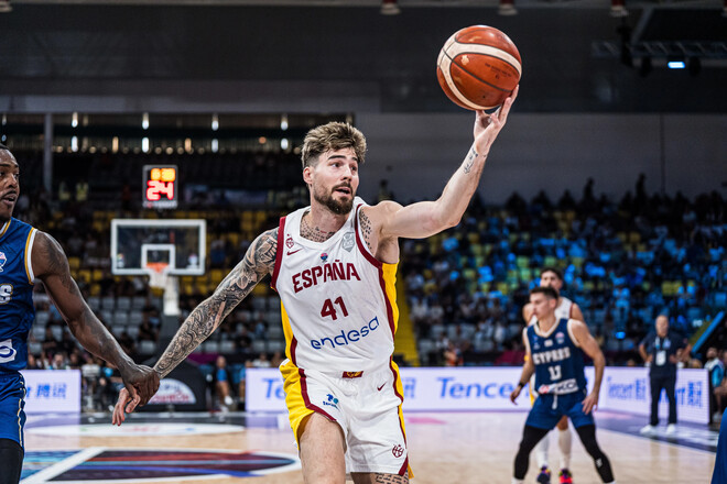 Євробаскет-2025. 44 очки різниці. Іспанія проїхалася по Кіпру 1