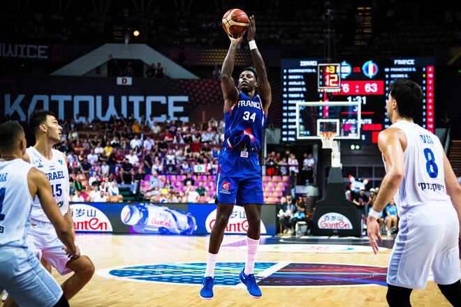 Євробаскет-2025. Ізраїль здобув впевнену перемогу над Францією Євробаскет-2025. Ізраїль здобув впевнену перемогу над Францією 1
