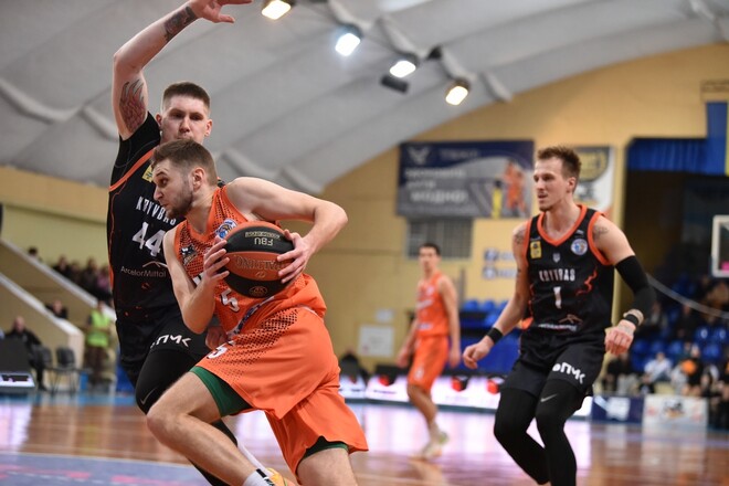 БК Черкаські Мавпи перемогли клуб Суперліги у товариській грі 1