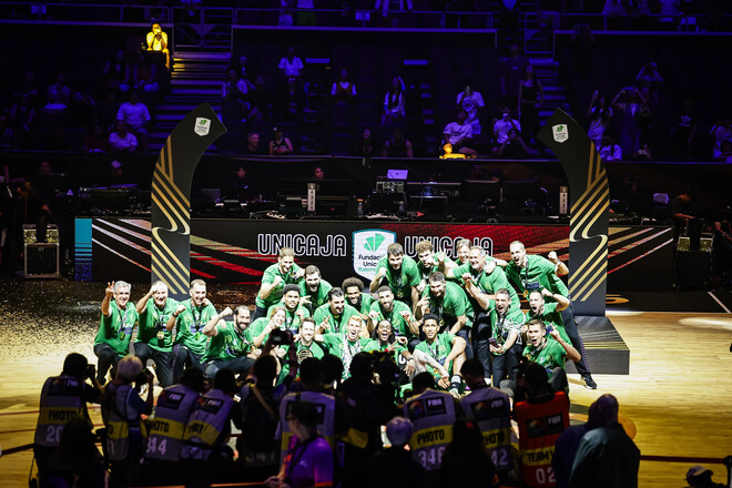 БК Уникаха Малага – чемпіон Міжконтинентального кубка ФІБА 1
