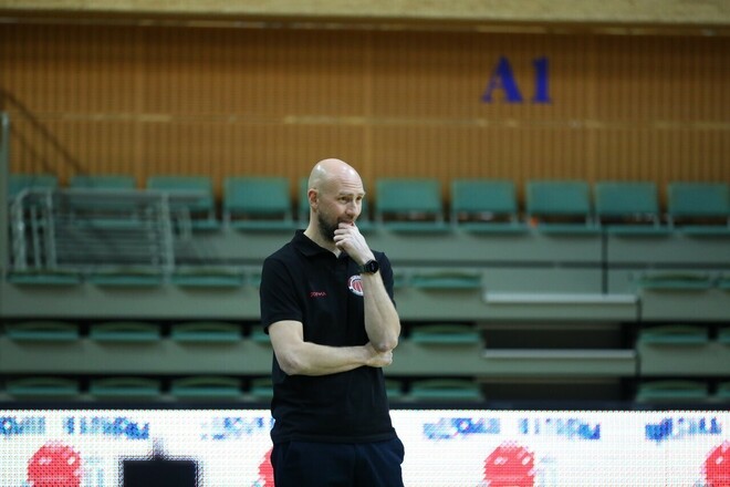 Головний тренер Кривбасу озвучив плани на сезон Головний тренер Кривбасу озвучив плани на сезон 1