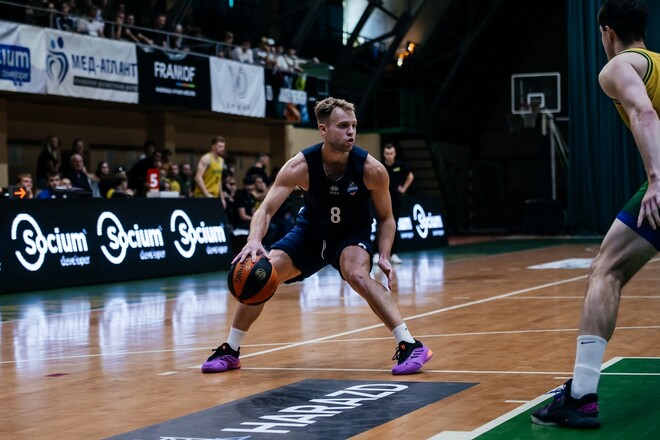 Харківські Соколи знову переграли Черкаських Мавп у товарняку Харківські Соколи знову переграли Черкаських Мавп у товарняку 1