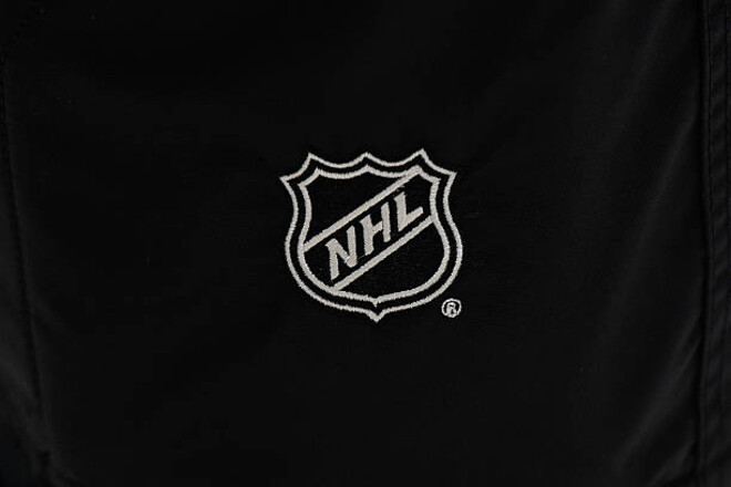 Кросбі очолює рейтинг найкращих асистентів НХЛ серед чинних гравців Кросбі очолює рейтинг найкращих асистентів НХЛ серед чинних гравців 1