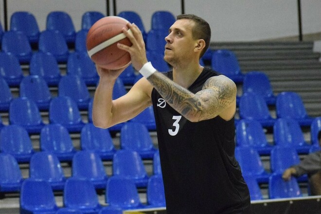 Наші за кордоном. Бобров зустрінеться з Липовим у Кубку Румунії 1