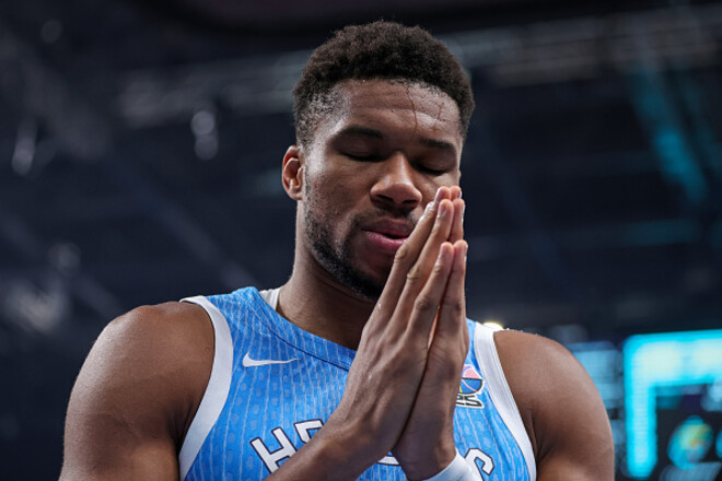 Неймовірний Янніс. Греція вперше за 18 років вийшла у півфінал Євробаскету 1