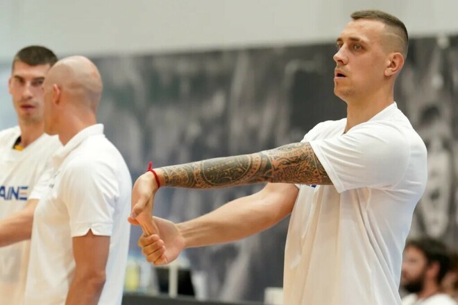 ОФІЦІЙНО. Форвард збірної України підсилив румунське Динамо 1