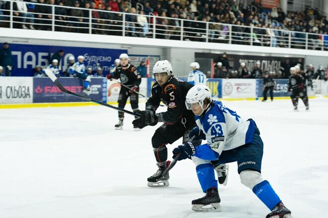 ОФІЦІЙНО. Хокейний сезон розпочнеться Кубком України. Зіграють 4 команди 1