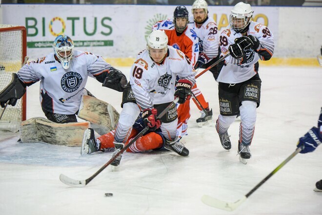 ОФІЦІЙНО. Новий сезон ЧУ з хокею: названо 5 учасників і регламент 1