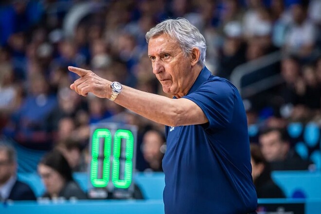 Топ збірна лишилася без тренера після провалу на Євробаскеті 1