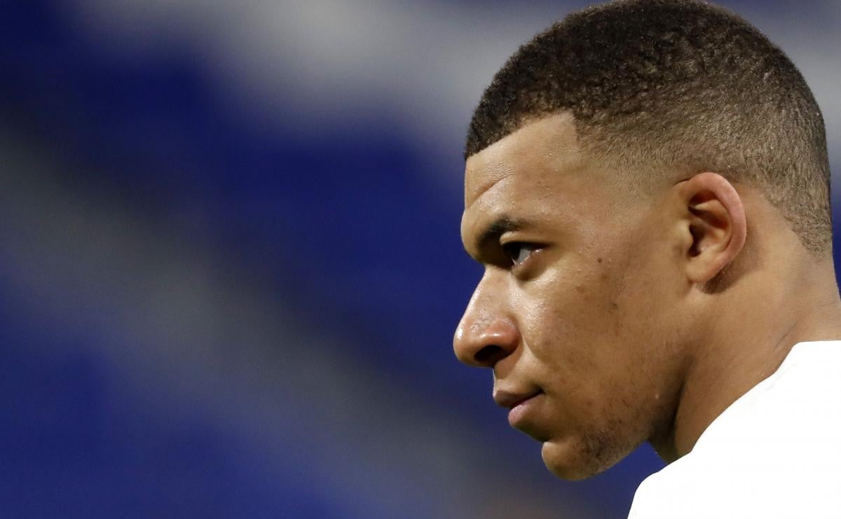 Кіліан Мбаппе назвав найкращого гравця збірної України з футболу / фото Reuters