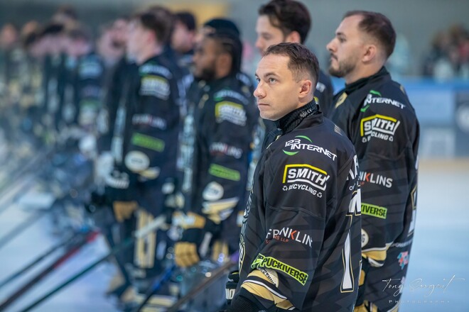 ВІДЕО. Форвард збірної України потрапив за лаштунки британського чемпіона 1