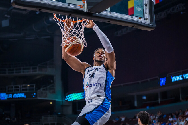 ВІДЕО. Як Адетокумбо допоміг збірній Греції вийти у чвертьфінал 1