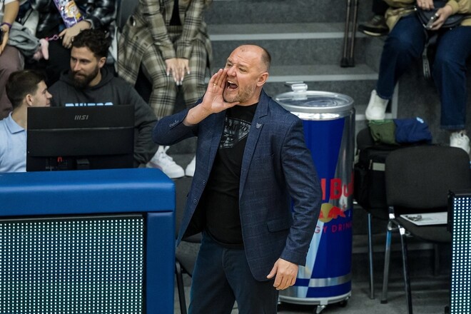 Володимир КОВАЛЬ: «Готуємося до матчів з Брашовим. Покращуємо свою гру» 1