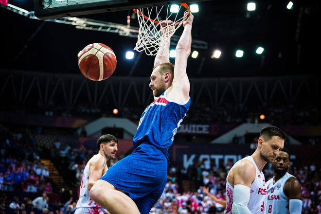 Євробаскет-2025. Польща перемогла ісландців і стала першою в групі 1