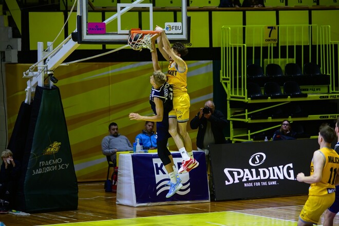 ФОТО. Визначено символічну п'ятірку та MVP ігрового тижня в Суперлізі 1