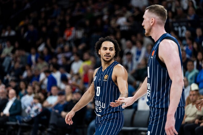 Клуб Євроліги несподівано проведе домашній матч за межами рідного міста 1