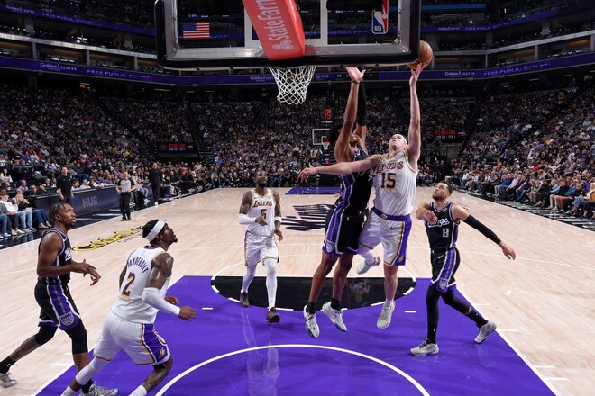 Лейкерс переміг без Дончича, Бостон та Індіана стартували з трьох поразок Лейкерс переміг без Дончича, Бостон та Індіана стартували з трьох поразок 1