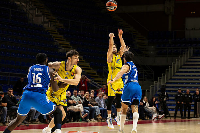 Переможний кидок за 4 секунди до сирени. Маккабі сенсаційно переміг Реал 1