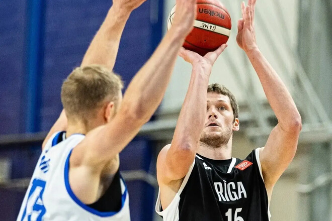 Результативна гра Новицького не врятувала ВЕФ від поразки в Лізі чемпіонів 1