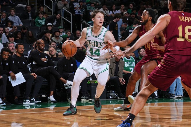 Шульга допоміг Бостону перемогти Клівленд у передсезонному матчі НБА 1
