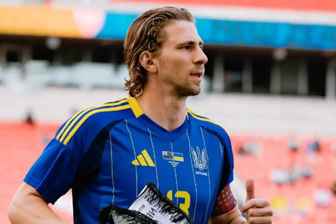 ВІДЕО. До збірної України прибули 2 зіркові легіонери 1