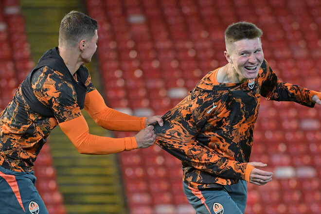 ВІДЕО. Шахтар провів тренування перед матчем з Абердіном у Шотландії 1