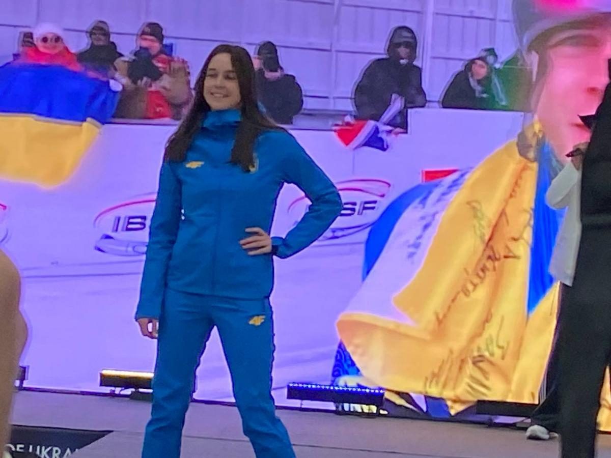 100 днів до зимової Олімпіади: у Києві презентували офіційну форму збірної (фото)