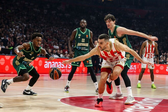 Црвена Звезда розтрощила в домашньому матчі Панатінаїкос 1