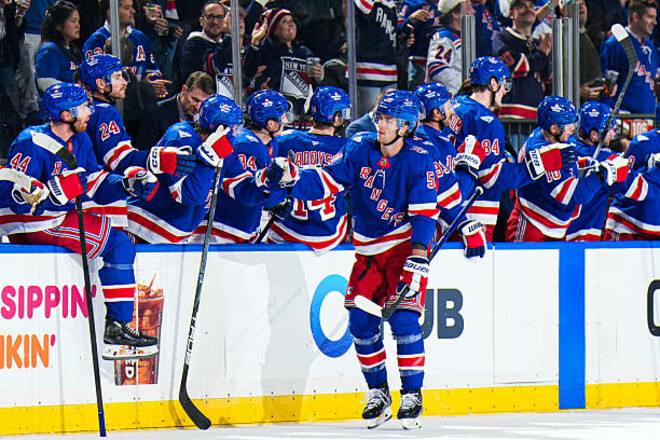 Красивий дубль Макдевіда, перемога Флориди і день Нью-Йорка у НХЛ Красивий дубль Макдевіда, перемога Флориди і день Нью-Йорка у НХЛ 1