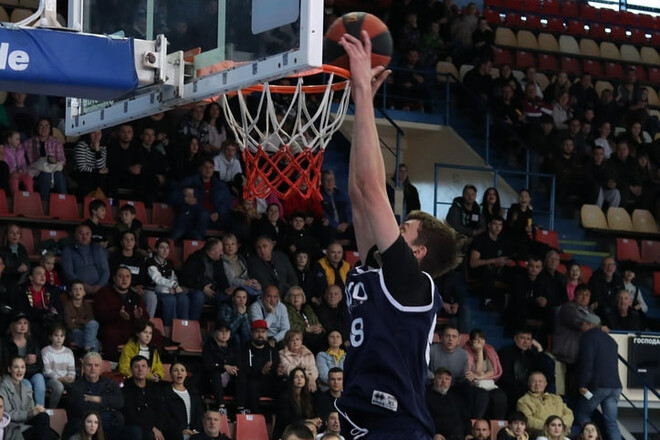 Запоріжжя та Кривбас підіймаються в топ-5, Старий Луцьк знову програв 1