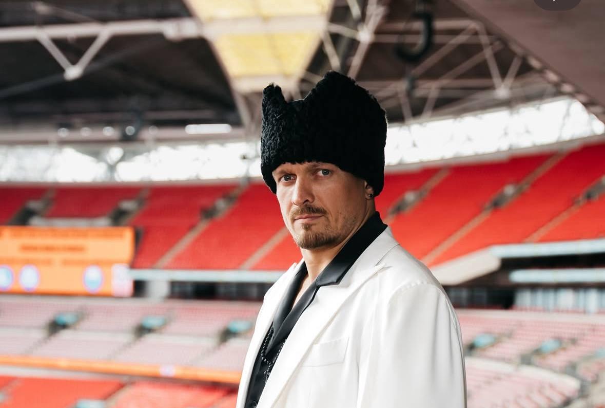 Усика визнали одним з найбагатших боксерів в історії / instagram.com/usykaa