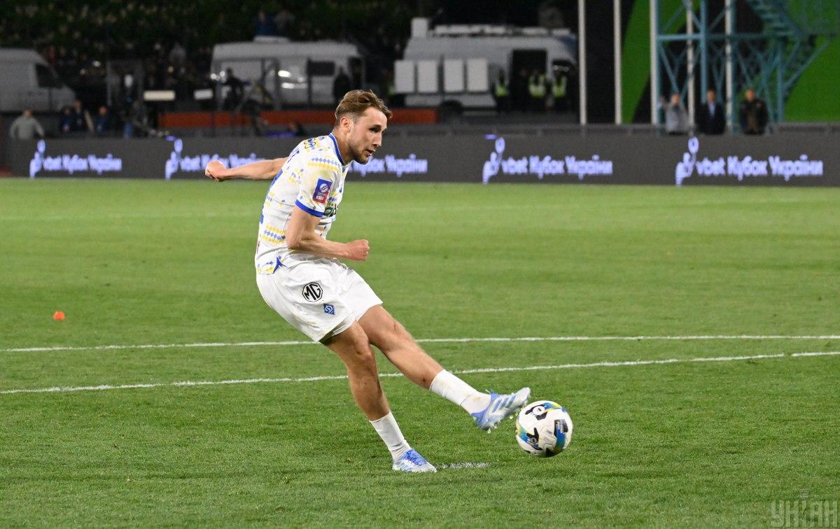 гравець Динамо / фото D.UA