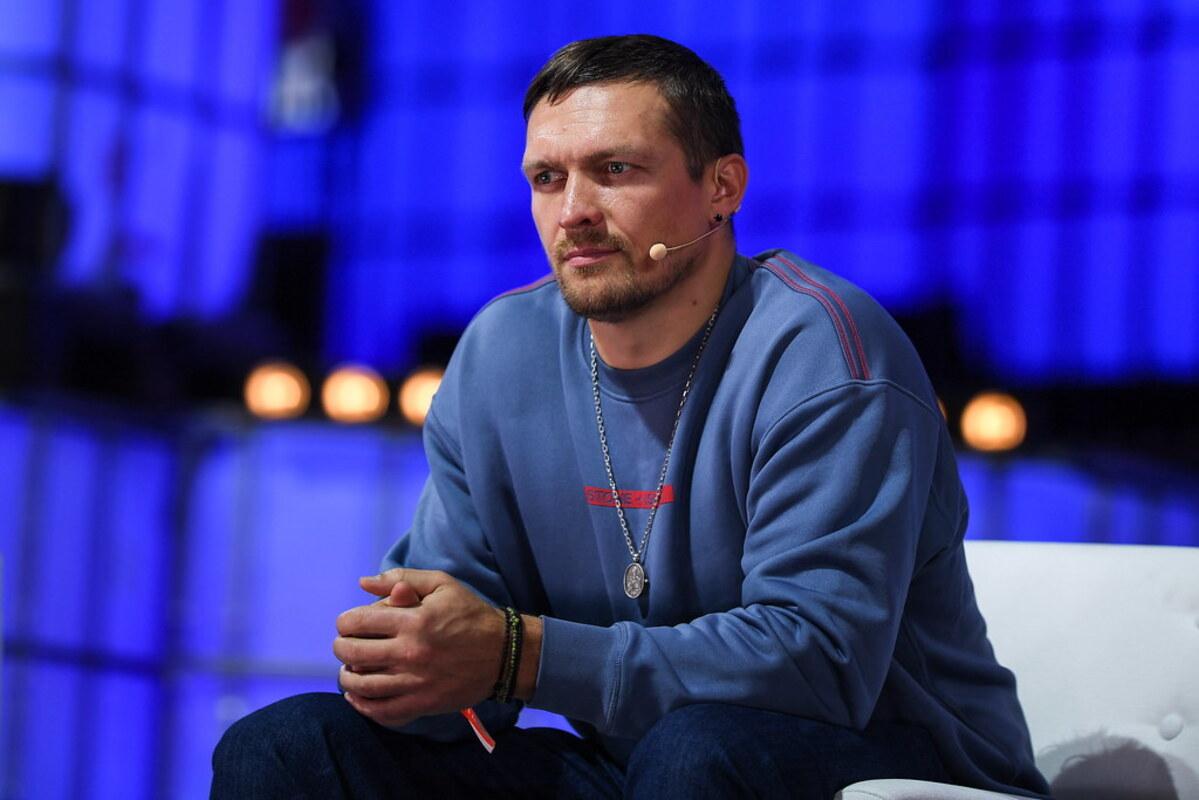 Команду Усика покинули його тренер і менеджер: колишній промоутер українця назвав причину
