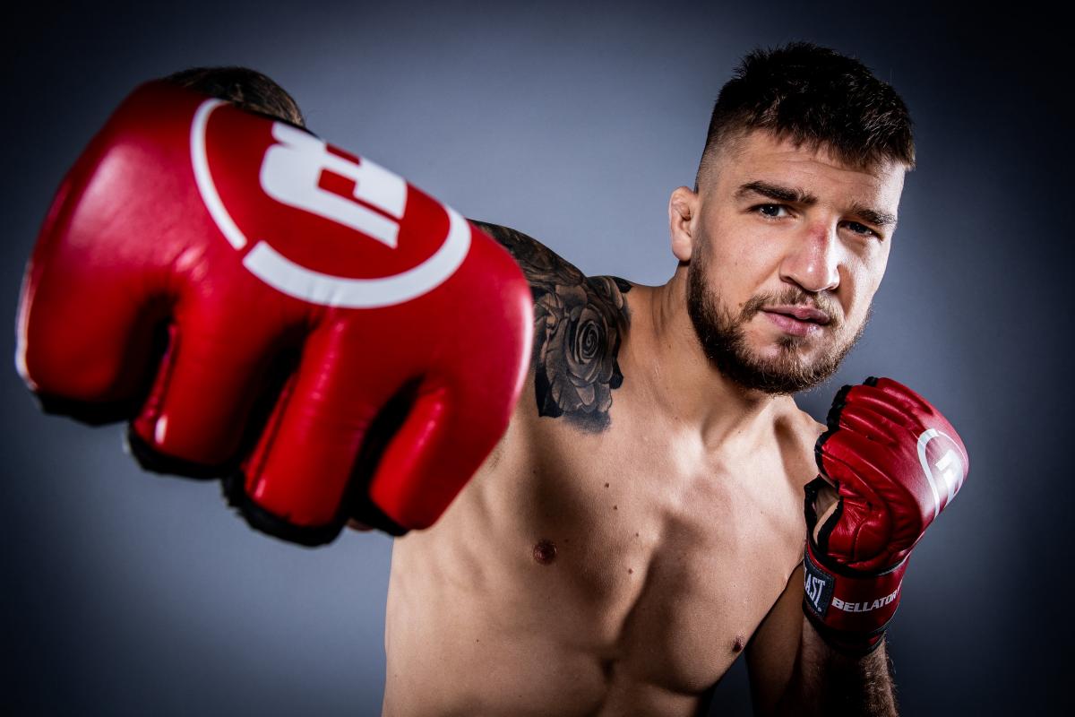 Українець Амосов хоче провести бій в Білому домі